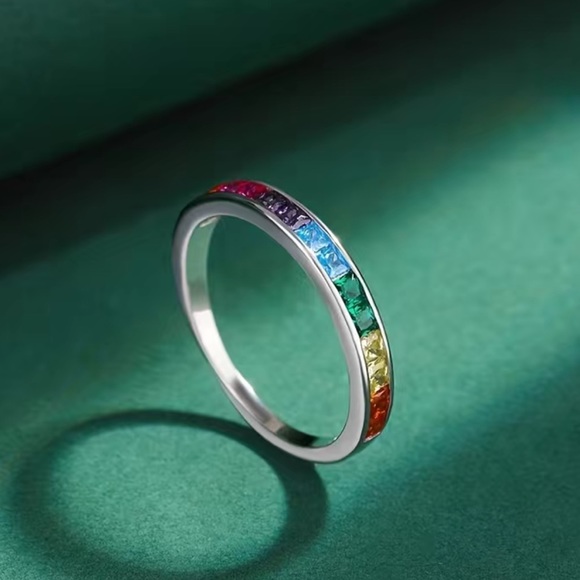 Jewelry - 🎁NWT 🌈 MULTI-COLOR .925 STAMPED STERLING SILVER RAINBOW ZIRCON PRIDE RING Size 6